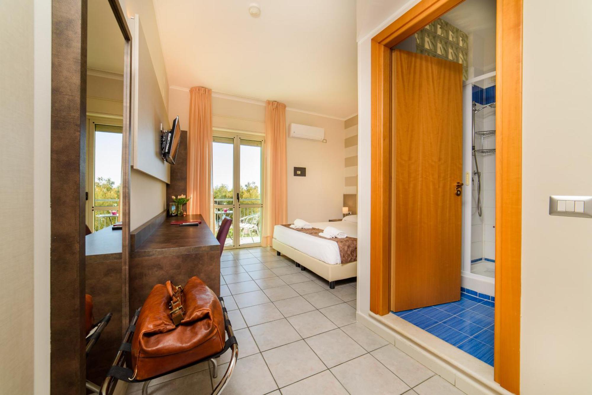 Hotel Tirreno 4*