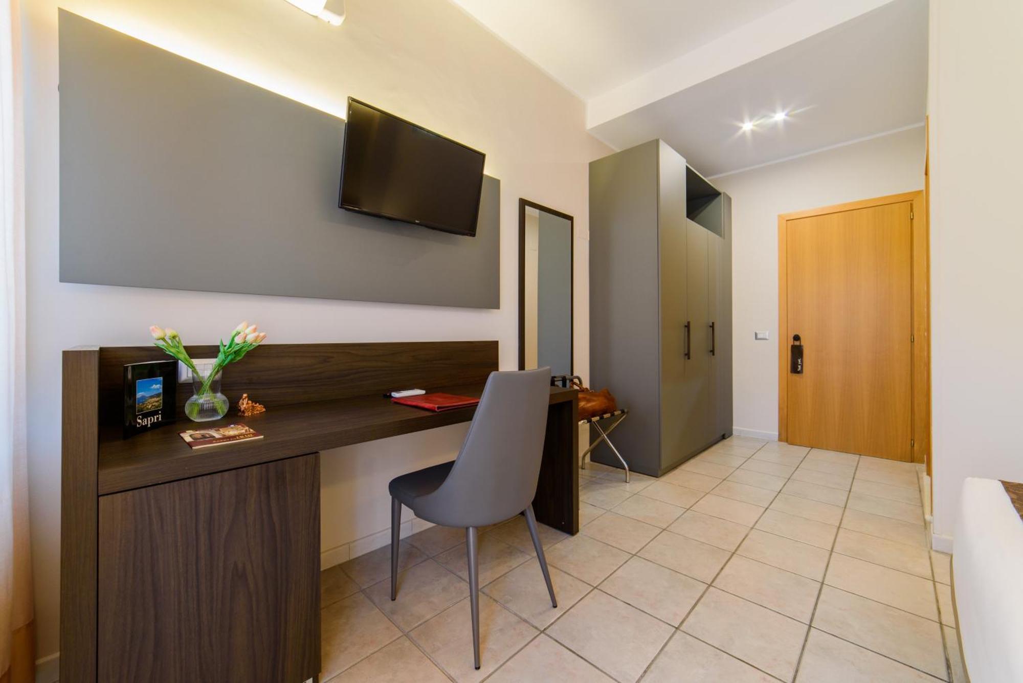 Tirreno 4* Sapri