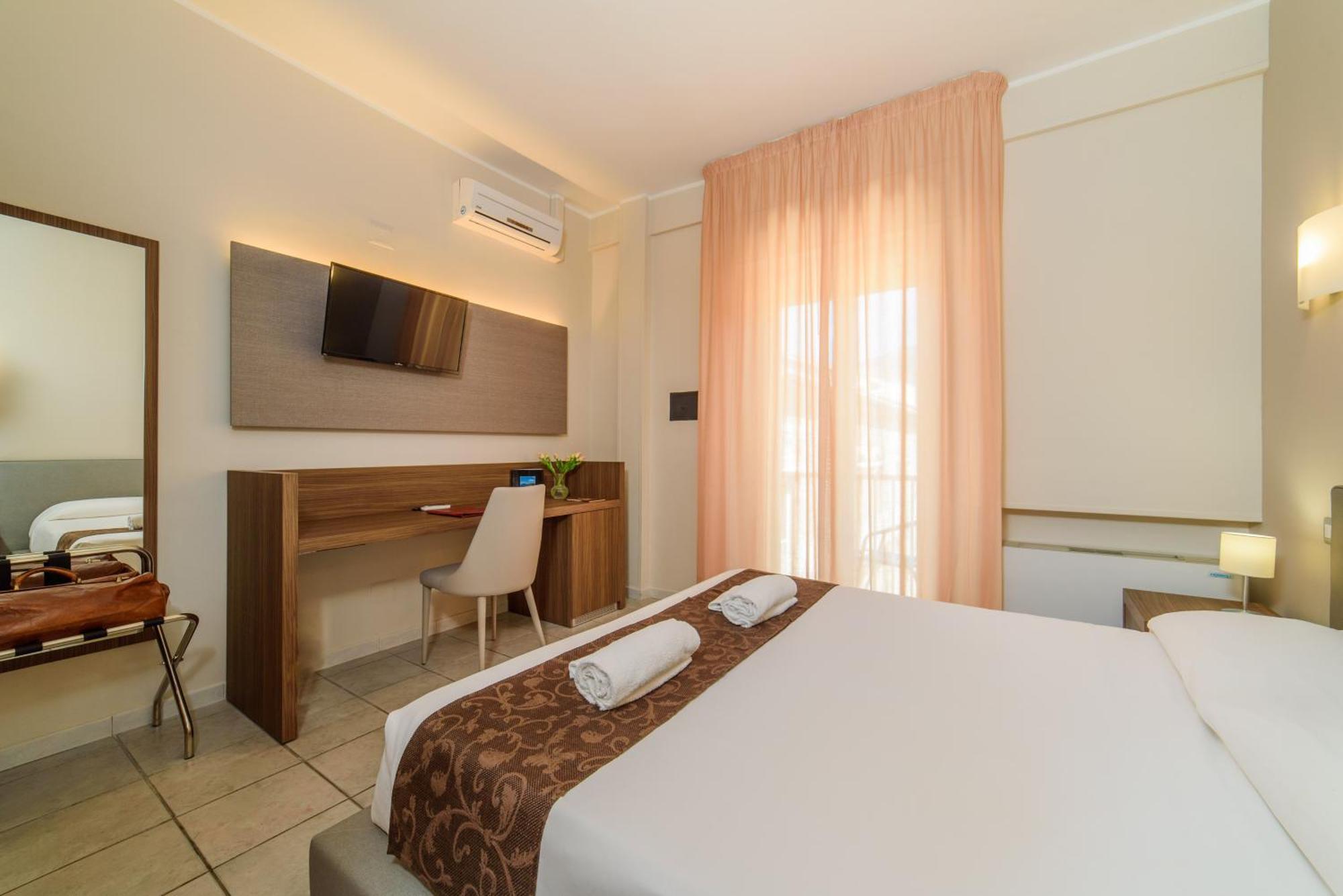 Tirreno Hotel 4*