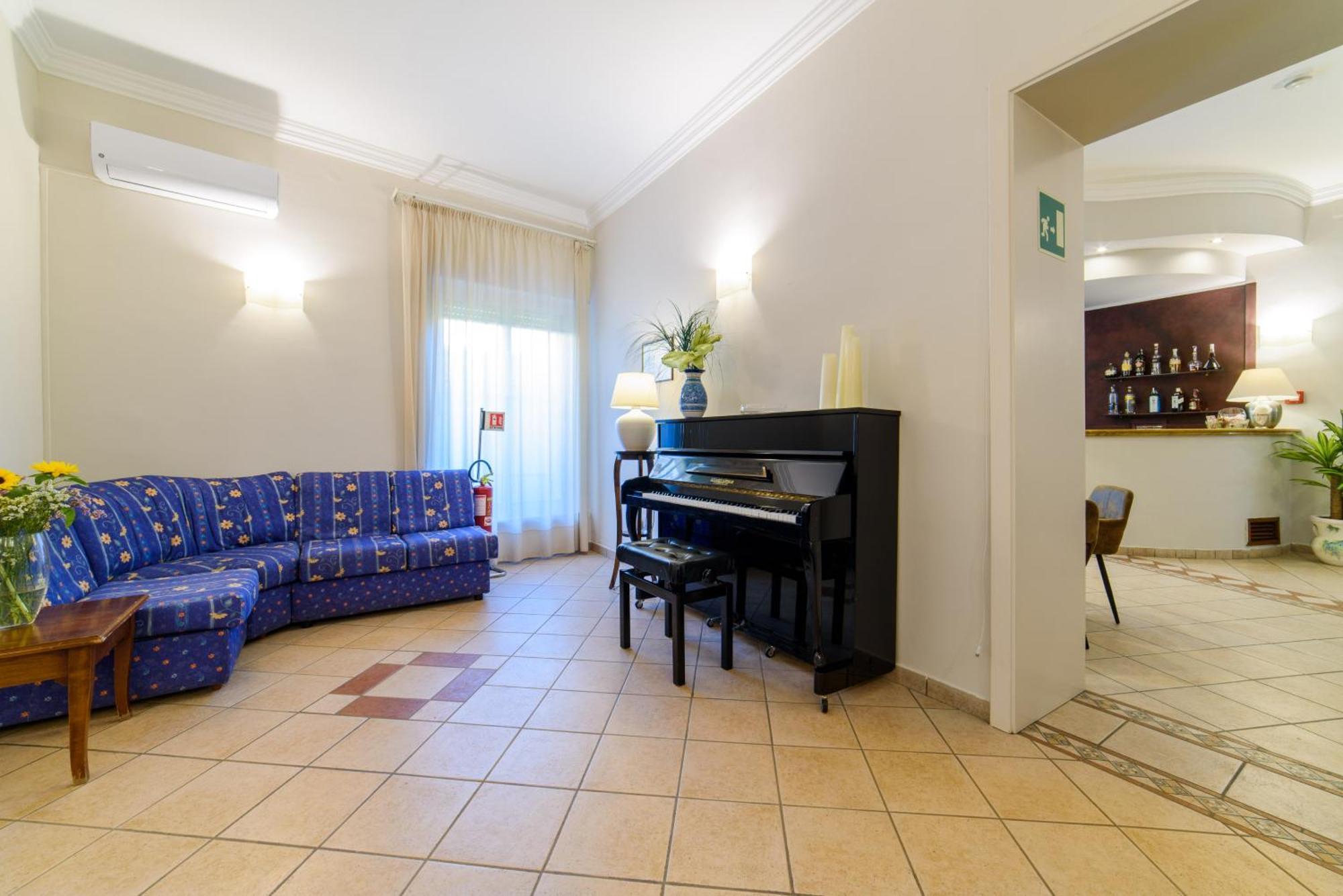 Tirreno 4*