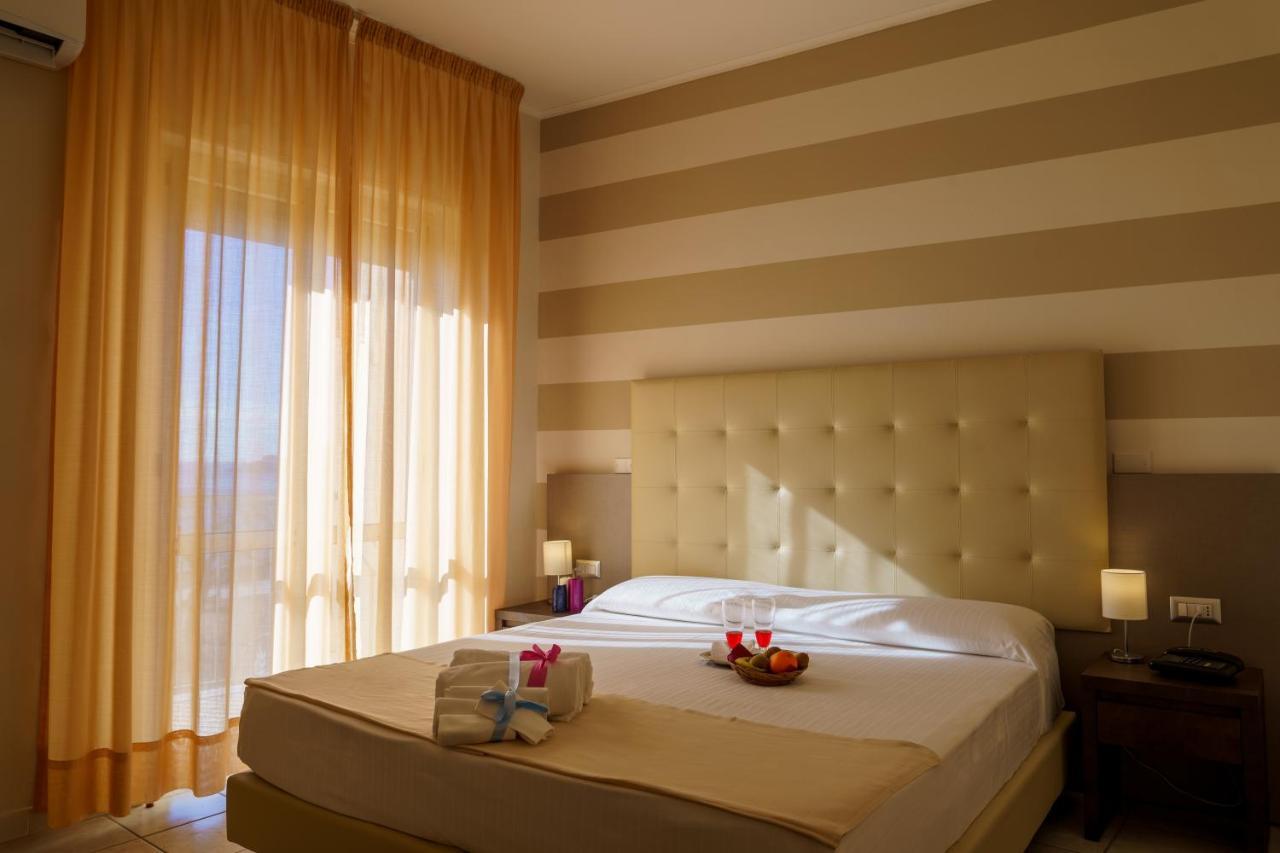 Hotel Tirreno