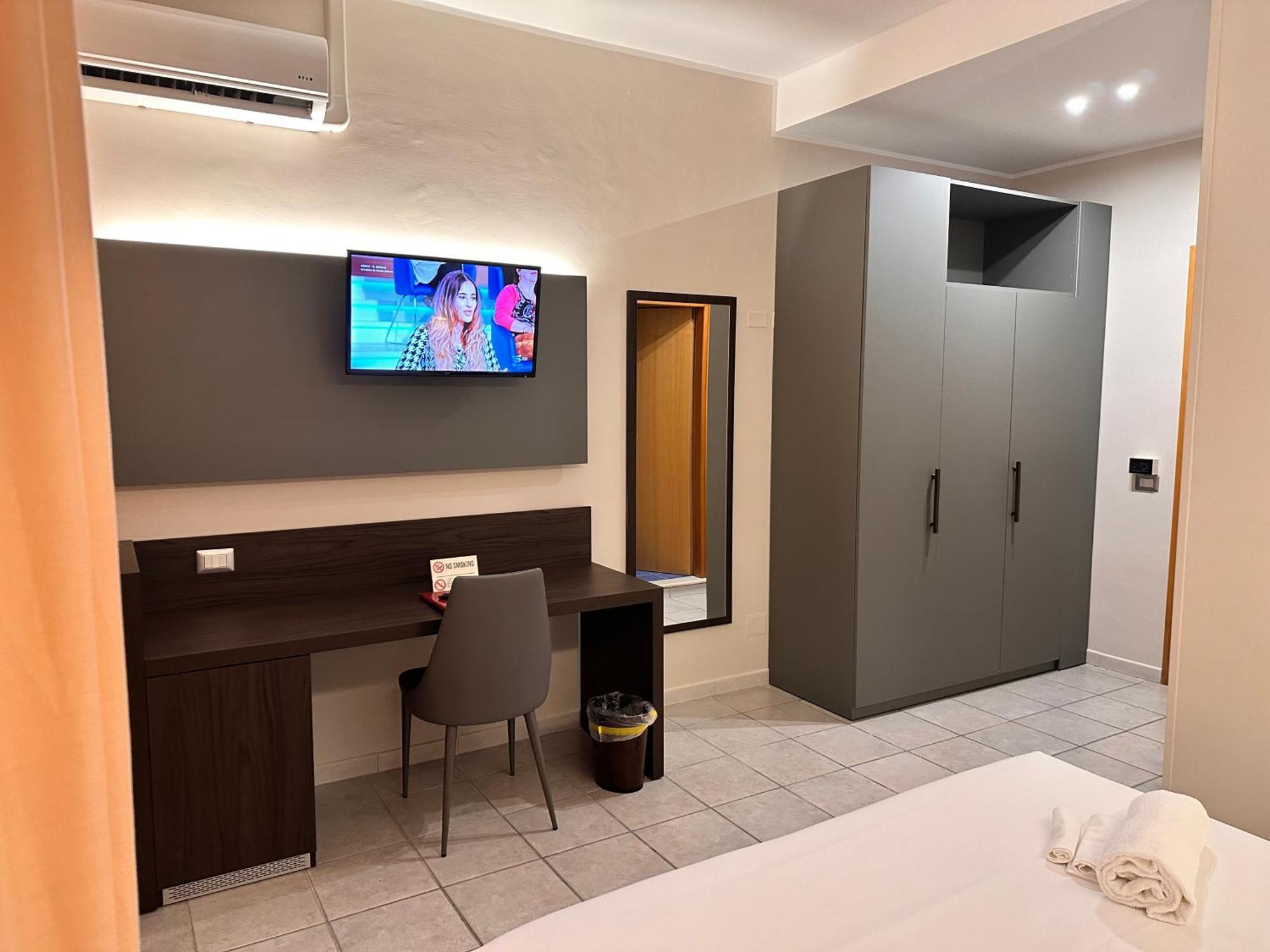 Hotel Tirreno 4*