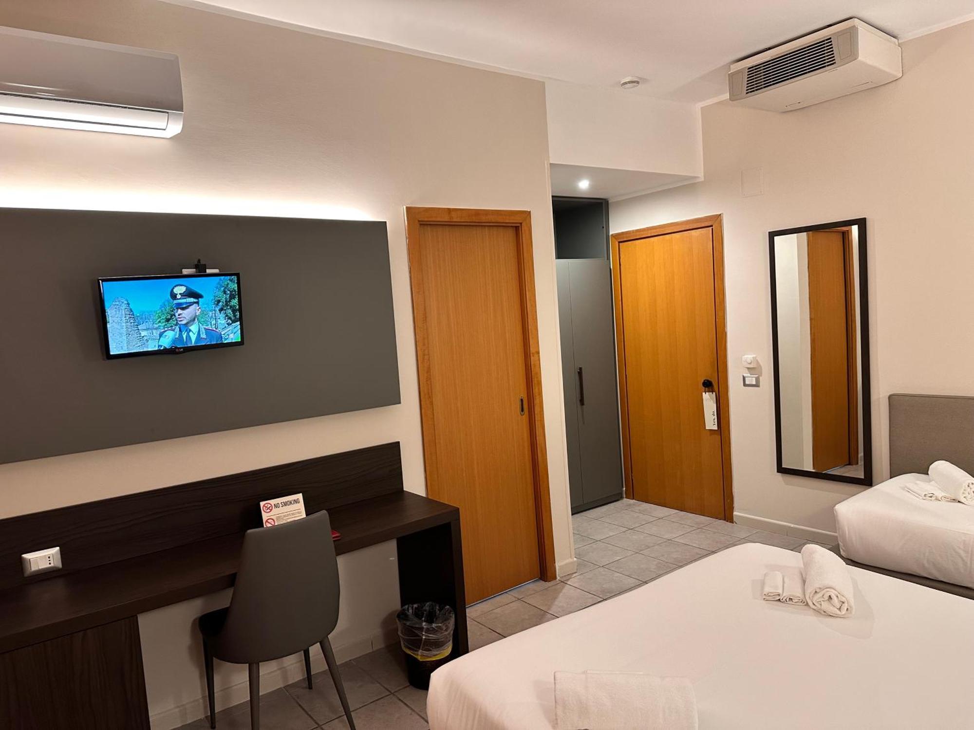 Tirreno Hotel Sapri