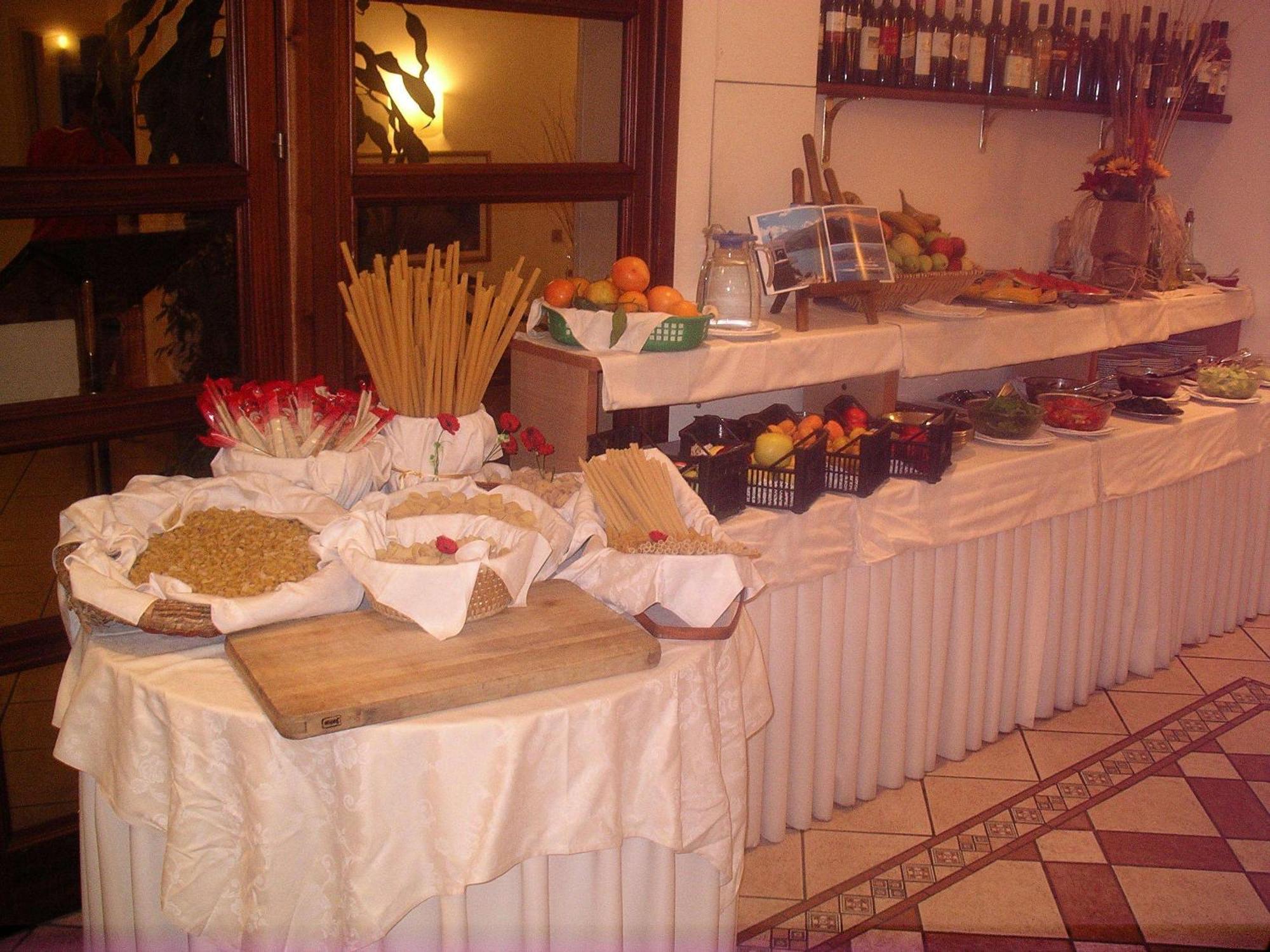 Tirreno Hotel Sapri