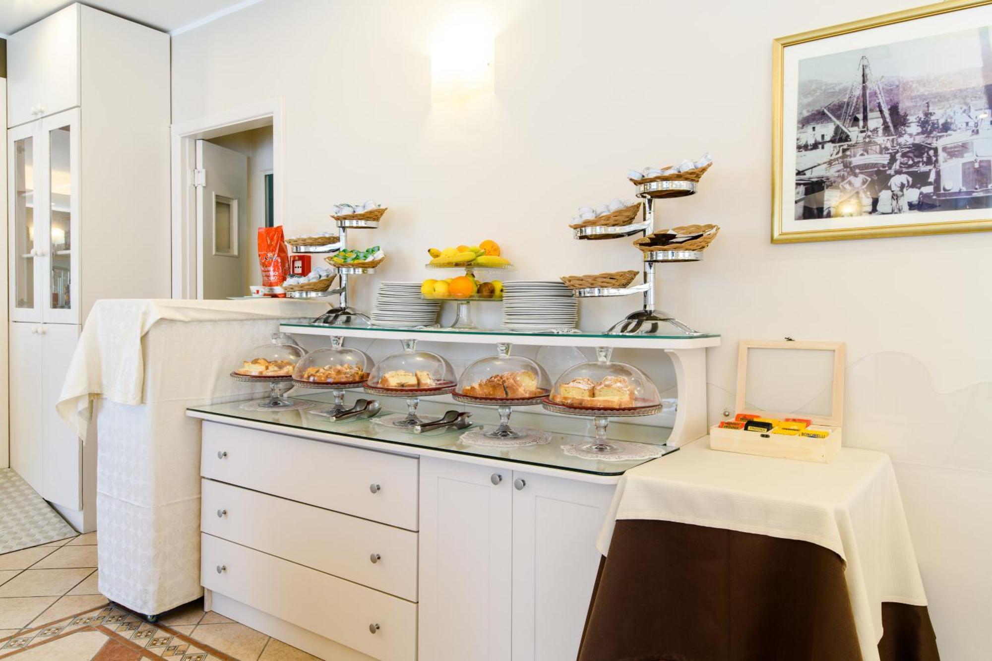 Tirreno Hotel 4*