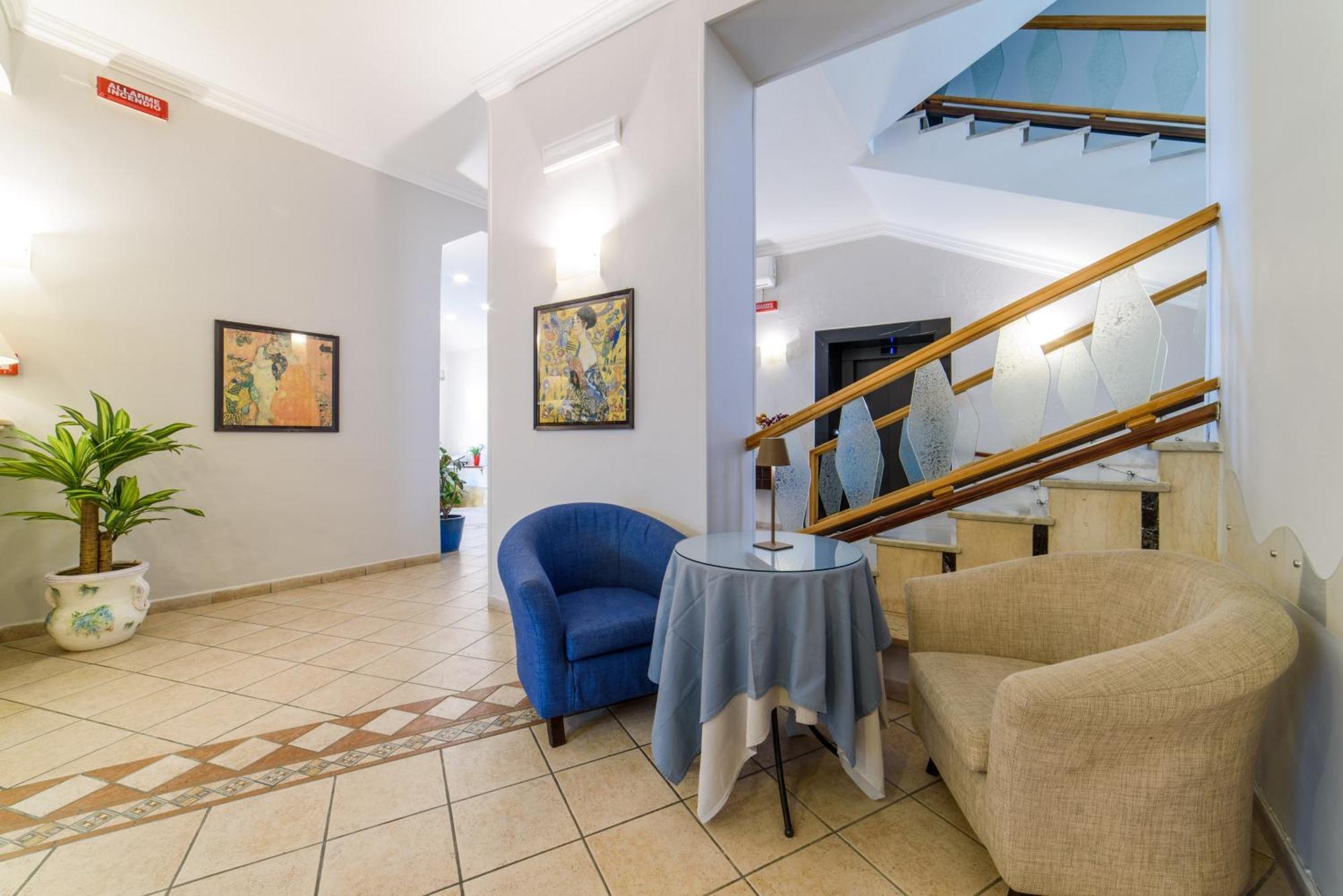 Hotel Tirreno 4*