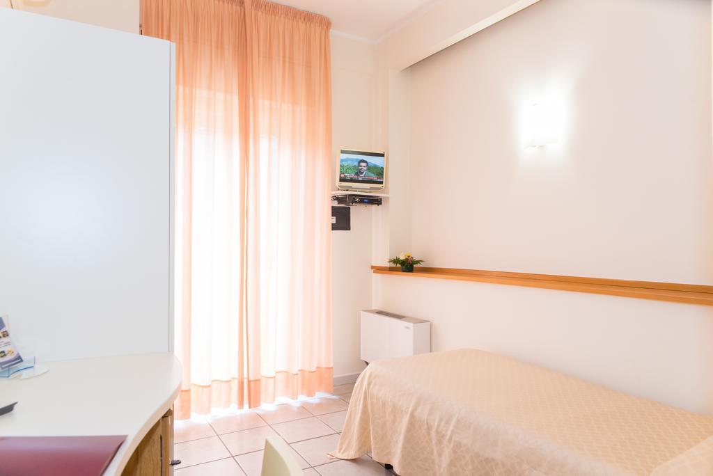 Tirreno Hotel 4*