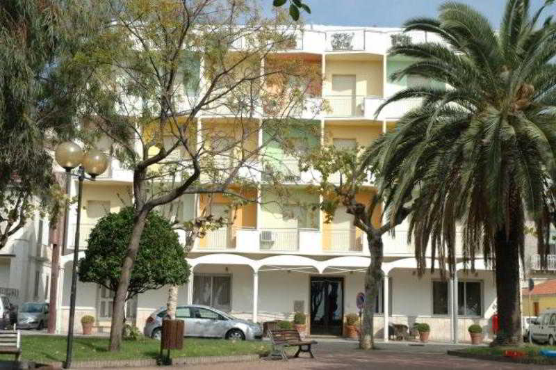 Hotel Tirreno